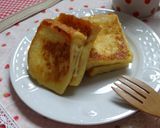 A picture of step 7 of Just Mix and Cook! French Toast with Cheese.