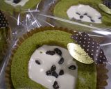 A picture of step 17 of Premium Roll Cake.