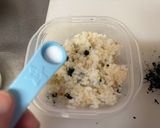 A picture of step 2 of Japanese Wakame Rice.