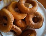 A picture of step 8 of Doughnuts 😘.