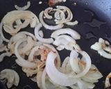 A picture of step 1 of Sig's Beans with Onions and Pine Nuts.