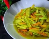 Foto langkah ke 2 dari resep Acar Kuning "Timun Wortel".