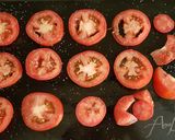 Foto del paso 1 de la receta: Tomates al horno con queso fundido estilo Ana Belén