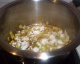 Foto del paso 11 de la receta Pechuga de pollo con puerro y nata