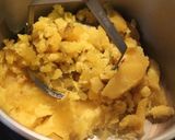 A picture of step 2 of Simply Seasoned Asian Sweet Potato Potage.