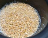 A picture of step 1 of Curry leaves chutney.