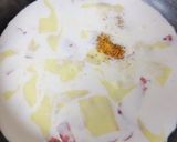 A picture of step 4 of Easy and Rich-Flavored Carbonara with Milk & Egg Yolk.