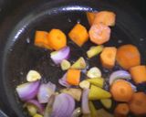 A picture of step 2 of Tomato celantro soup.