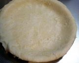 A picture of step 6 of Easy, Juicy Pineapple Pie.