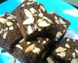 Foto langkah ke 6 dari resep Brownies Coklat Almond Pisang Uli.