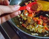 A picture of step 3 of Street style dahi pulki chaat.