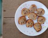 Honey and Cinnamon Roll Puff Pastry Pinwheels recipe step 3 photo
