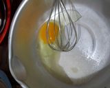 Foto langkah ke 4 dari resep Hokaido Chiffon Cake with lemon curd.