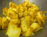 A picture of step 3 of Dahi bara Aloo dum.