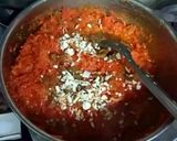 A picture of step 3 of Valentine's Day special Carrot Halawa.