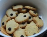 Foto langkah ke 6 dari resep Milk butter cookies 3 bahan.