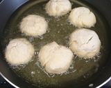 A picture of step 3 of Sweet fried dumplings.