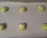 A picture of step 4 of Pistachio Pudding Cookies.