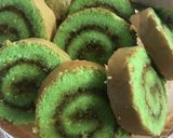 Foto langkah ke 6 dari resep Bolu gulung nanas.