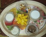 A picture of step 1 of Mango yogurt Lassi.