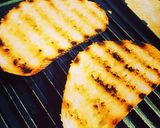 A picture of step 5 of Open Bacon & Egg Sandwich 4-1.