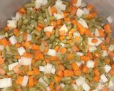 Foto del paso 3 de la receta: Ensalada de verduras con mayonesa.😋😋😋