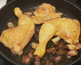 Foto del paso 5 de la receta: Muslos de Pollo al Ajillo Cuba Libre Style