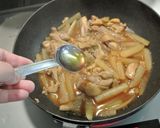 A picture of step 8 of Chinese-Style Chicken and Daikon Radish.
