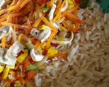 A picture of step 7 of Stir fried pasta rice.