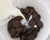 Foto langkah ke 5 dari resep Oreo Chocolate Cheese Dessert Box | Budget friendly.