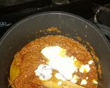 A picture of step 2 of Paneer Capsicum Curry.