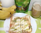 Foto langkah ke 5 dari resep Roti Bakar Pisang Matcha.