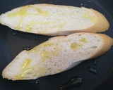 Foto del paso 1 de la receta: Pincho con pimiento verde asado, queso fresco, anchoa y aceituna