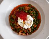 Foto del paso 6 de la receta Guisantes con panceta curada, huevo poché y mermelada de tomate