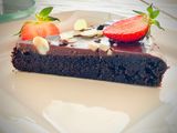 Tort de ciocolată fără făină