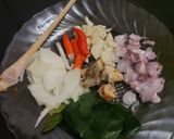 Foto langkah ke 2 dari resep Sop Ikan Patin Kemangi.