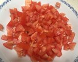 Foto del paso 2 de la receta: Ensalada de pasta con pavo al ajillo