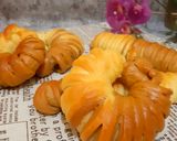 Foto langkah ke 8 dari resep Roll Bread.