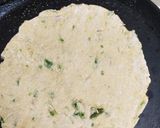 A picture of step 2 of Crispy Veg Pratha.