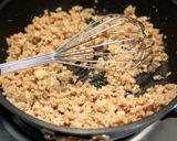 A picture of step 3 of One Pan Tri-colour Miso Soboro Rice Bowl.