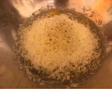 Foto del passaggio 2 della ricetta Stracciatella alla romana