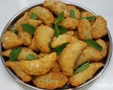 صورة لخطوة 1 من وصفة سمبوسك بحشوة اللحمة 😋