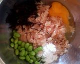 A picture of step 2 of Hijiki & Edamame Tsukune (Chicken Patties).