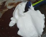 Foto langkah ke 4 dari resep Banana Chocolate Chiffon (takaran sendok).
