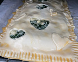 Foto del paso 9 de la receta: Hojaldre de espinacas y queso