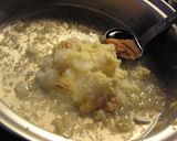 A picture of step 1 of Pork Simmered in Grated Apple.
