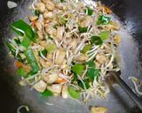 Foto langkah ke 3 dari resep Tumis Tahu bydeesawitri.