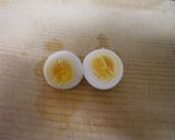 A picture of step 6 of It Comes Off As One Strip! Peel Quail Eggs.