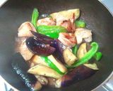 A picture of step 6 of Stir-Fried Chicken and Eggplant with Mayonnaise and Ponzu.