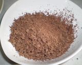 A picture of step 1 of Chocolate Cereal Bars.